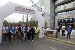 Συντρέχουμε 33