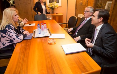 Jean-Claude Juncker meets with Ms Réna Doúrou, Regional Governor of Attica