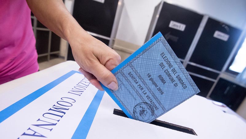 Mayoral run-off elections in Italy