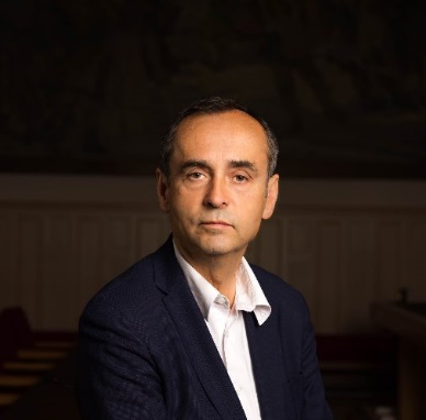rober-menard